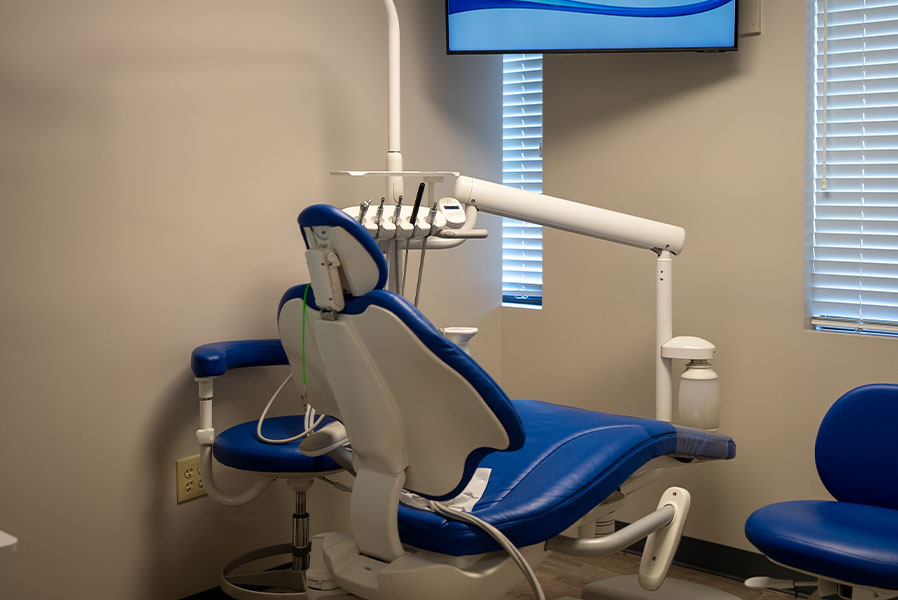 SmilesCrafters | Oral Cancer Screening, Implant Restorations and Dental Lab