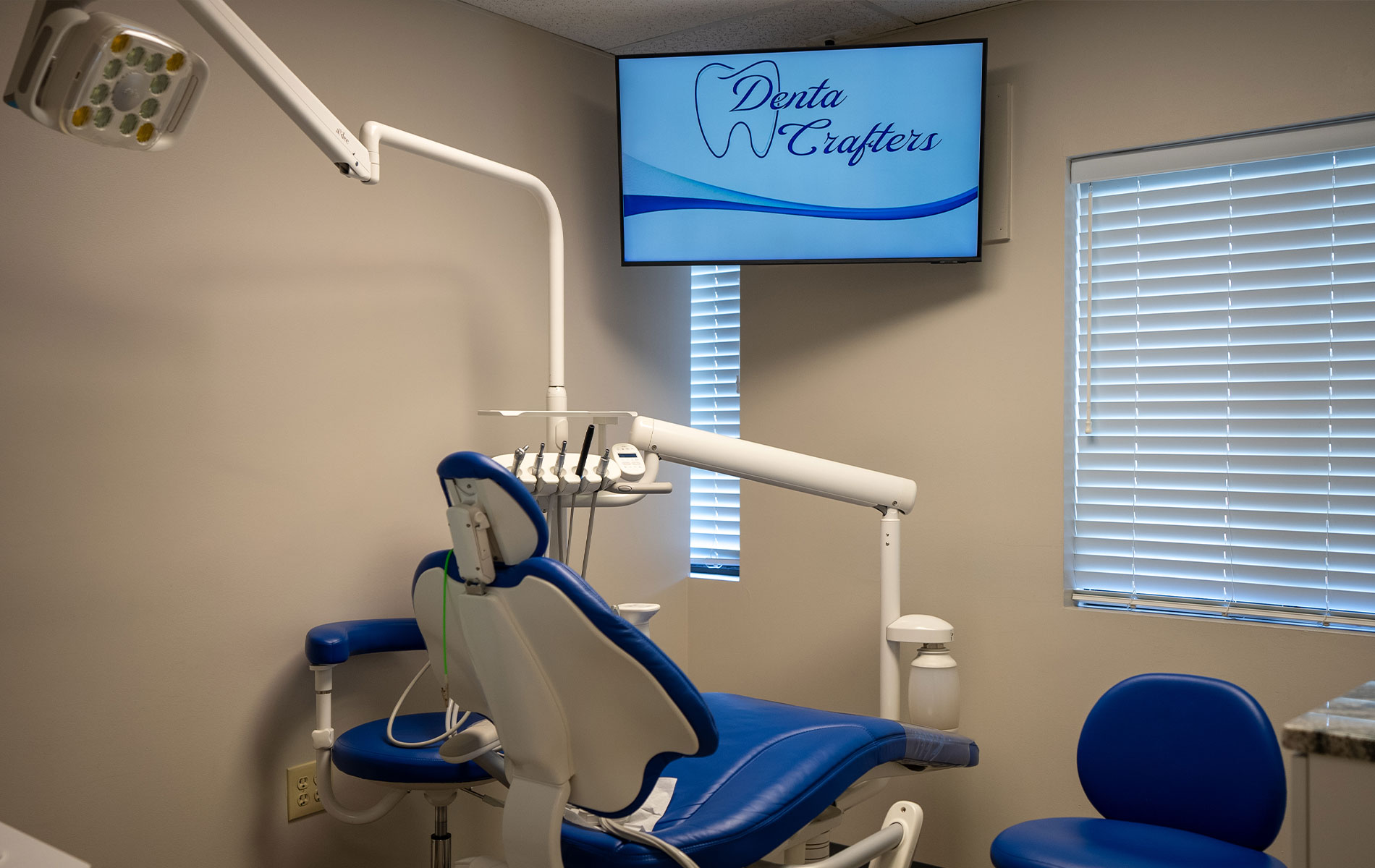SmilesCrafters | Pediatric Dentistry, CBCT and Emergency Treatment